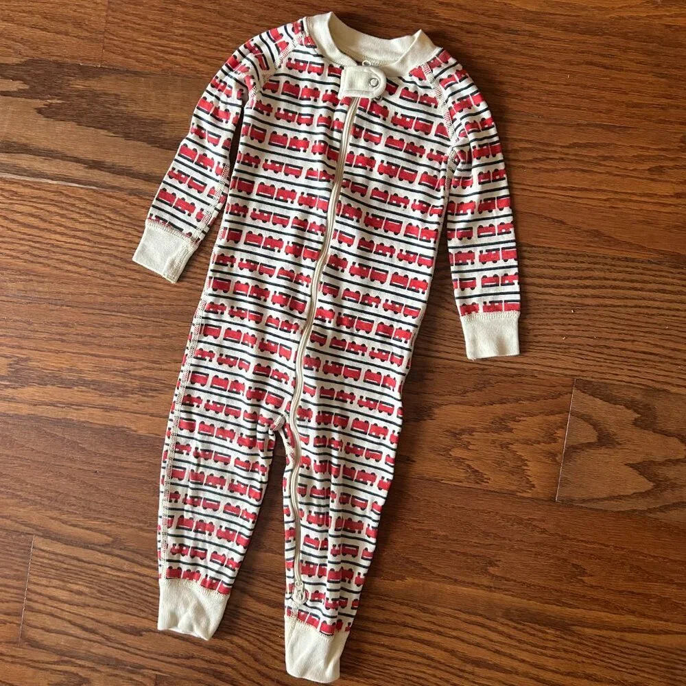 Hanna Andersson Boys 2T HannaJams Trains Organic Cotton Sleeper Footie Size 2T